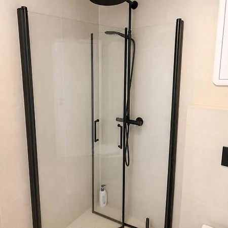 Modern 2br Lund *