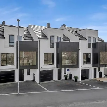 Modern Apartament